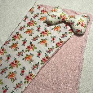 Baby blanket and pillow